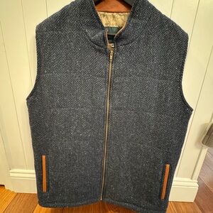 Men's blue tweed Herringbone Vest w/ leather trim